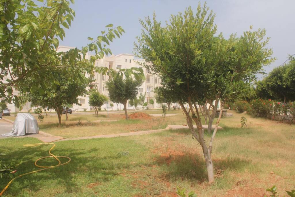 Charmant Appartement Marocain Au Coeur De Saïdia Exterior foto